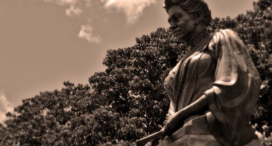 Estatua de Marta Abreu