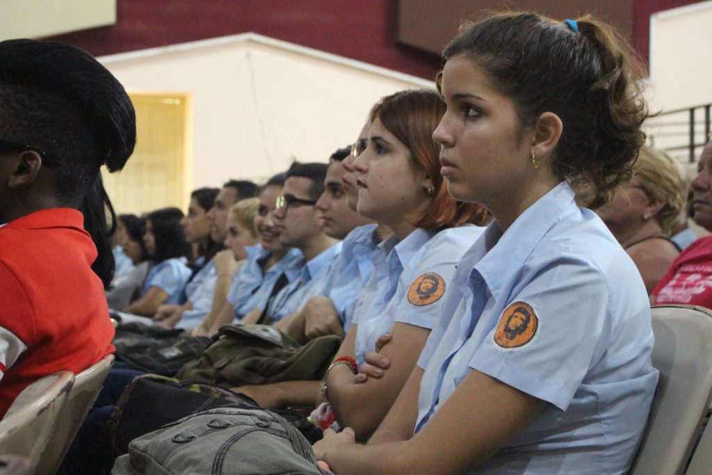 Estudiantes en teatro Universitario (Foto: Juan Ariel Toledo)