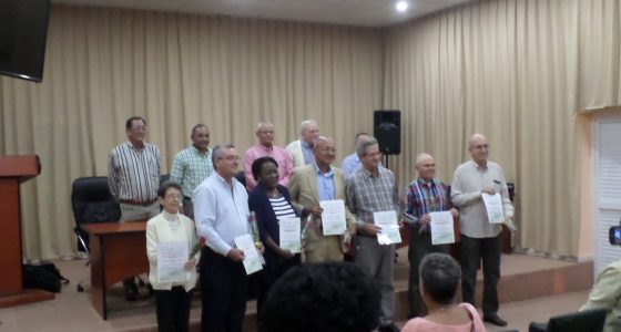Reconocidos con el Premio Por la Vida y Obra prestigiosos profesores de la FIE