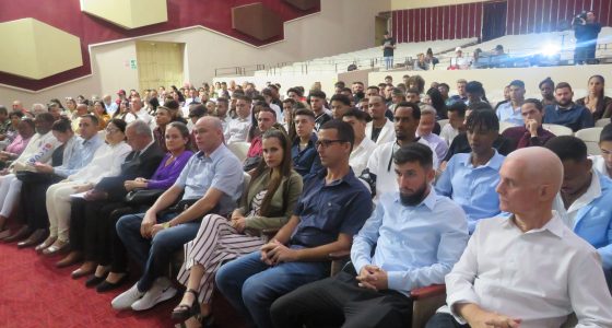 Facultad de Cultura Física entrega 125 nuevos profesionales al país