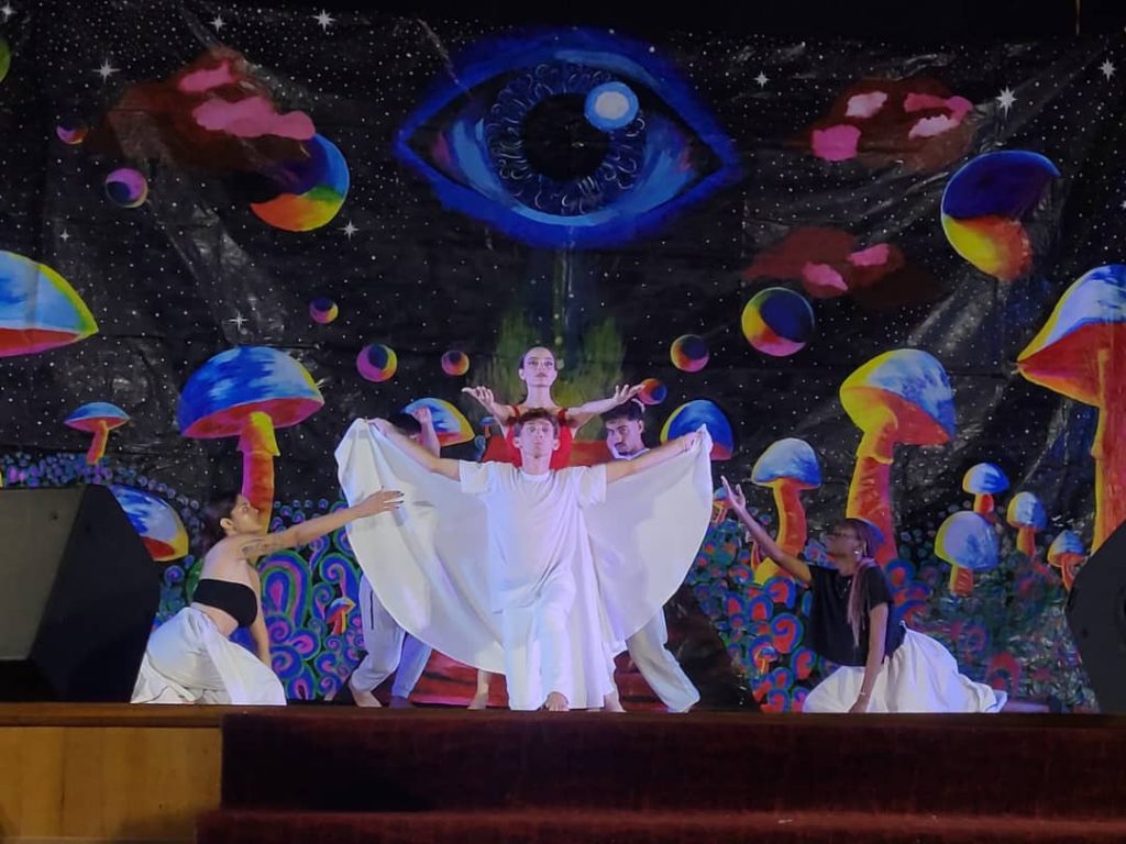 «Astralis»: Un viaje encantado de conciencia y amor a la vida desde Educación Infantil