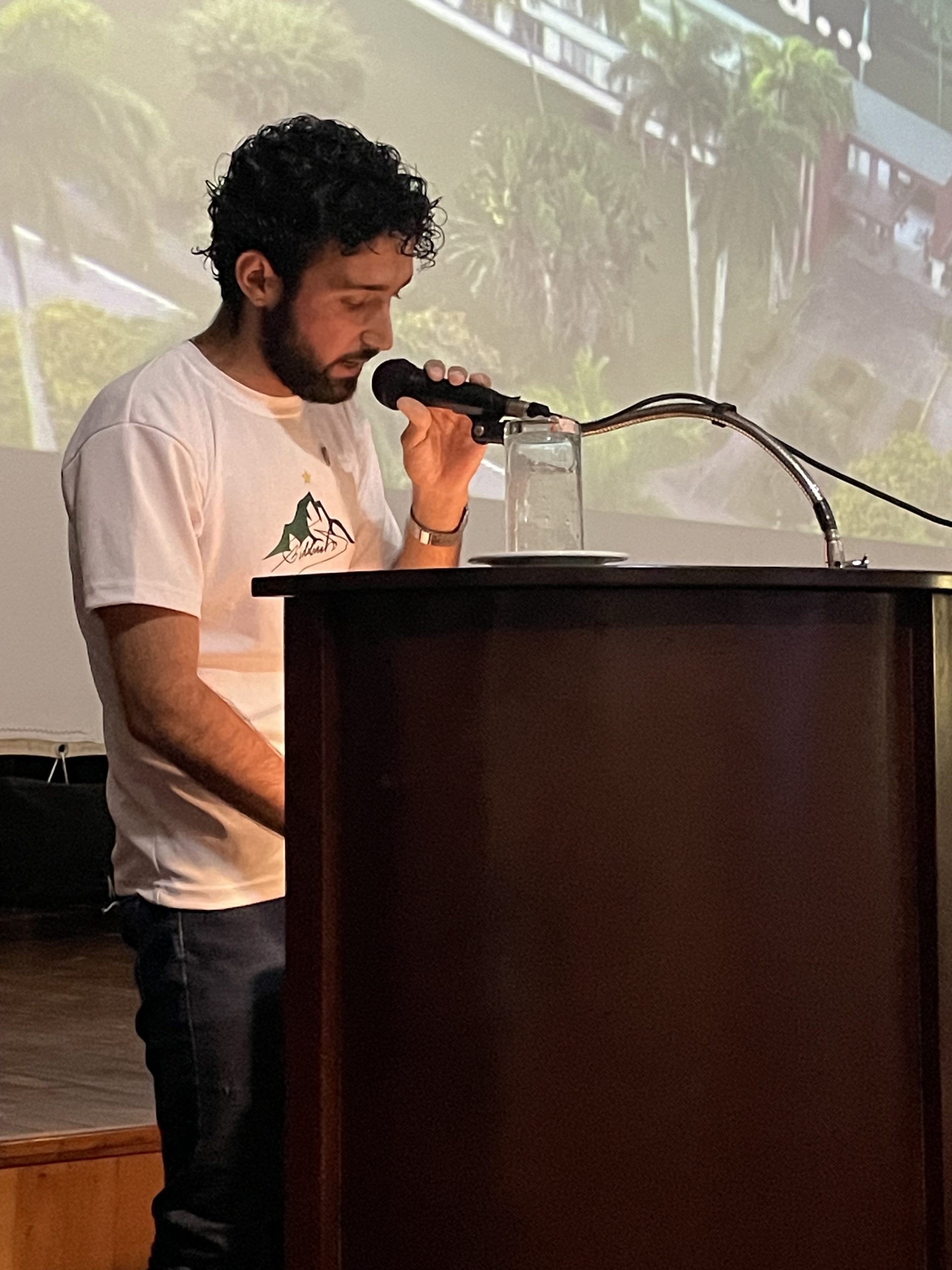 «Al unirte a la FEU no te unes a un club más, te sumas a una historia viva de nuestra nación», aseguró Estrada Soriano