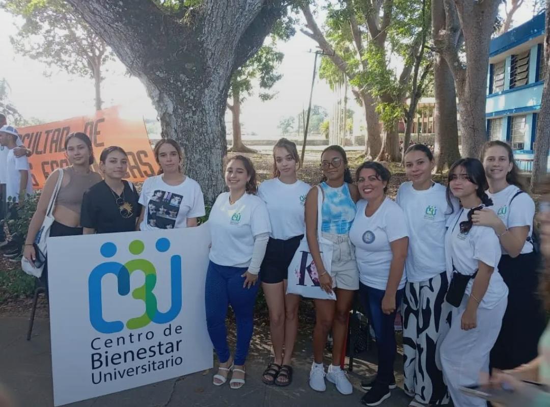 La presencia del CBU en las ferias de proyección social es esperada por la comunidad universitaria